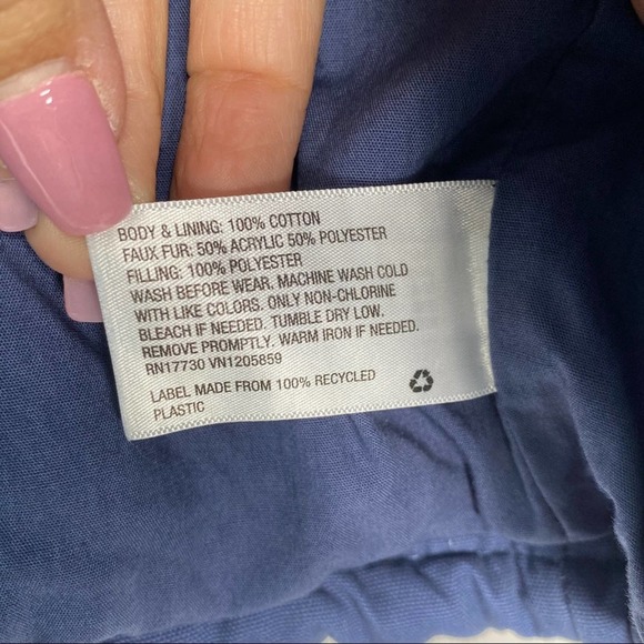 OshKosh Genuine Kids Button Down Blue Puffer Vest with Hood Size 18 months - Picture 4 of 5